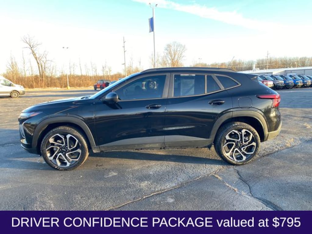 Used 2024 Chevrolet Trax 2RS SUV