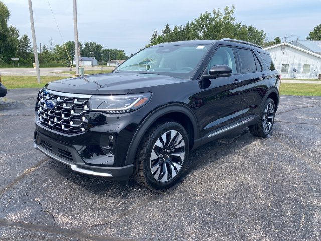 2026 Ford Explorer Platinum SUV