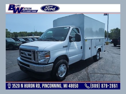 2025 Ford E-350SD Base Truck