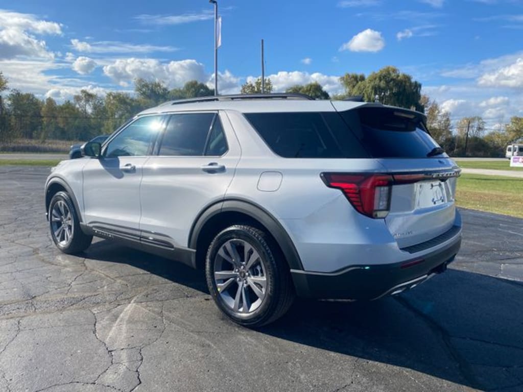 New 2026 Ford Explorer Active SUV