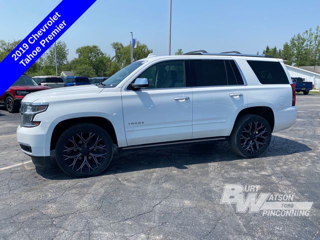2019 Chevrolet Tahoe Premier photo 2
