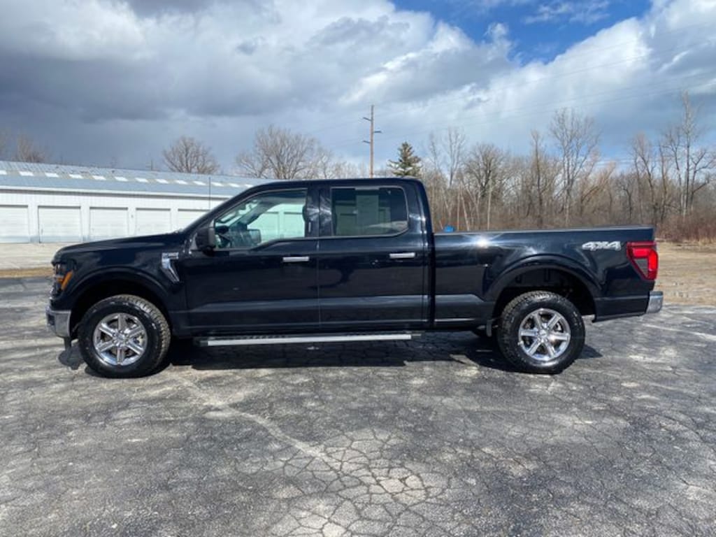 Used 2024 Ford F-150 XLT Truck SuperCrew Cab