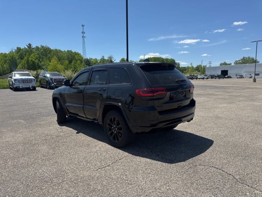 Used 2021 Jeep Grand Cherokee Laredo X SUV