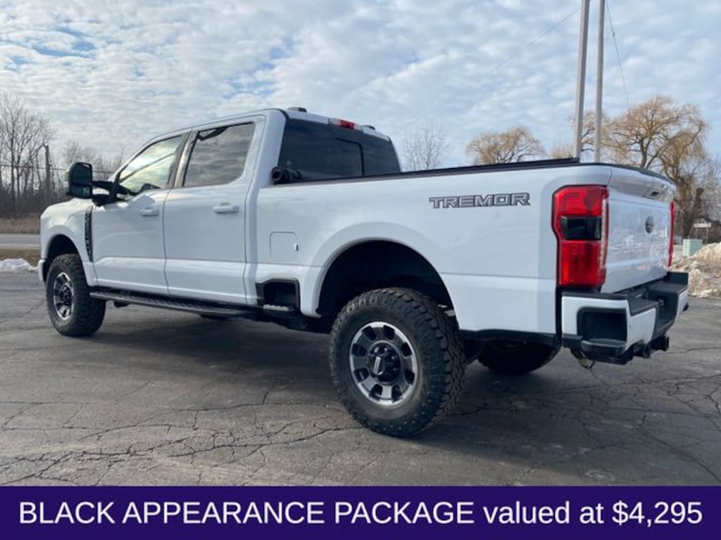 Used 2023 Ford F-350SD Lariat Truck Crew Cab