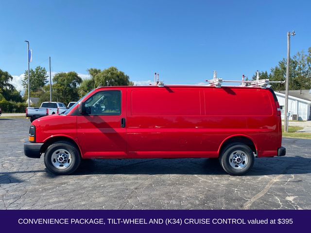 2016 Gmc Savana 3500 Cargo photo 2