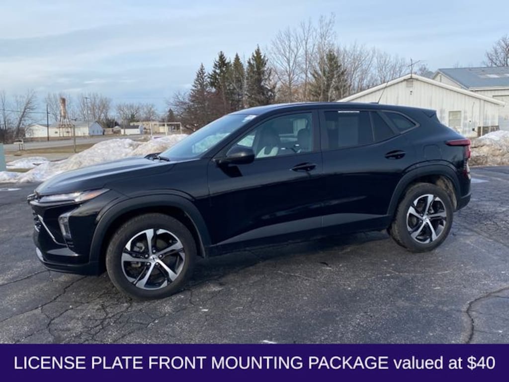 Used 2024 Chevrolet Trax 1RS SUV