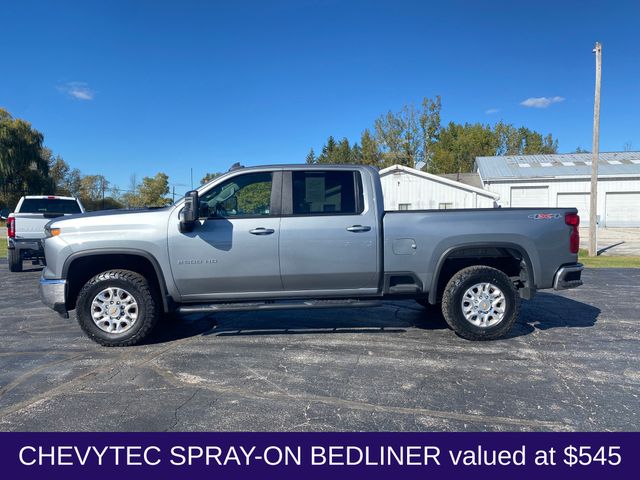 2024 Chevrolet Silverado 2500HD LT photo 3