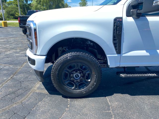 2025 Ford F-350 Super Duty XL - Photo 16