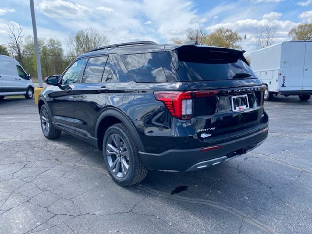 New 2026 Ford Explorer Active SUV