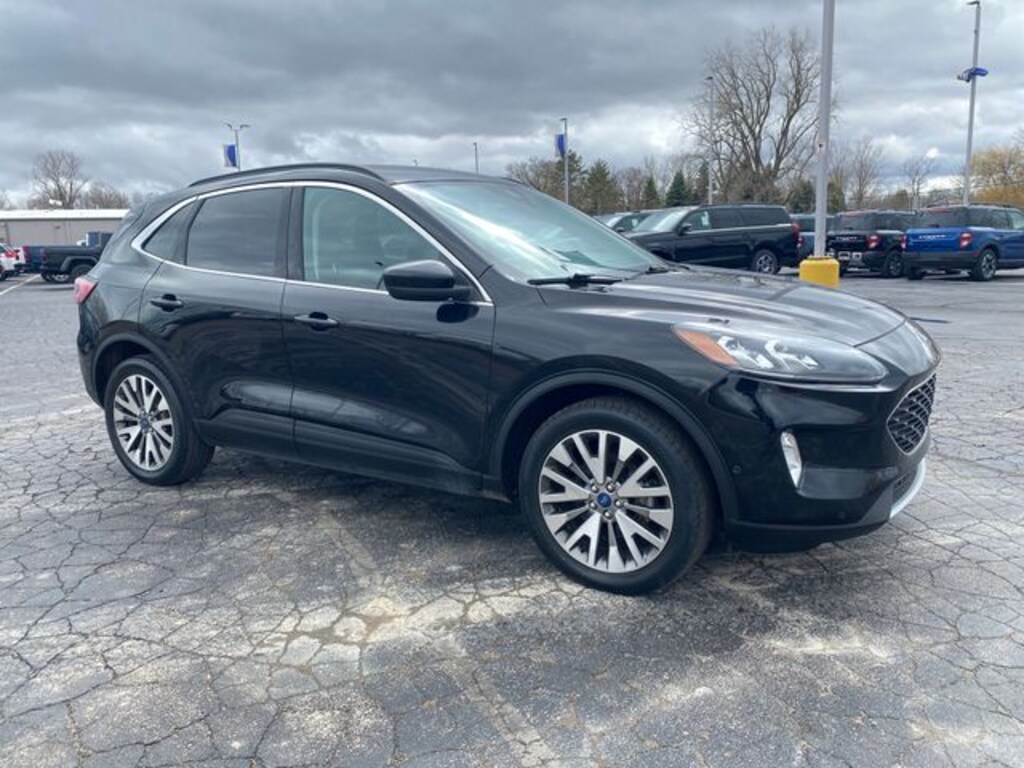 Used 2021 Ford Escape Hybrid Titanium SUV