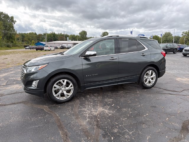 Used 2020 Chevrolet Equinox Premier with VIN 2GNAXNEV2L6156836 for sale in Pinconning, MI