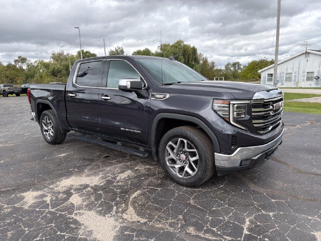 2022 GMC Sierra 1500 SLT - Photo 11
