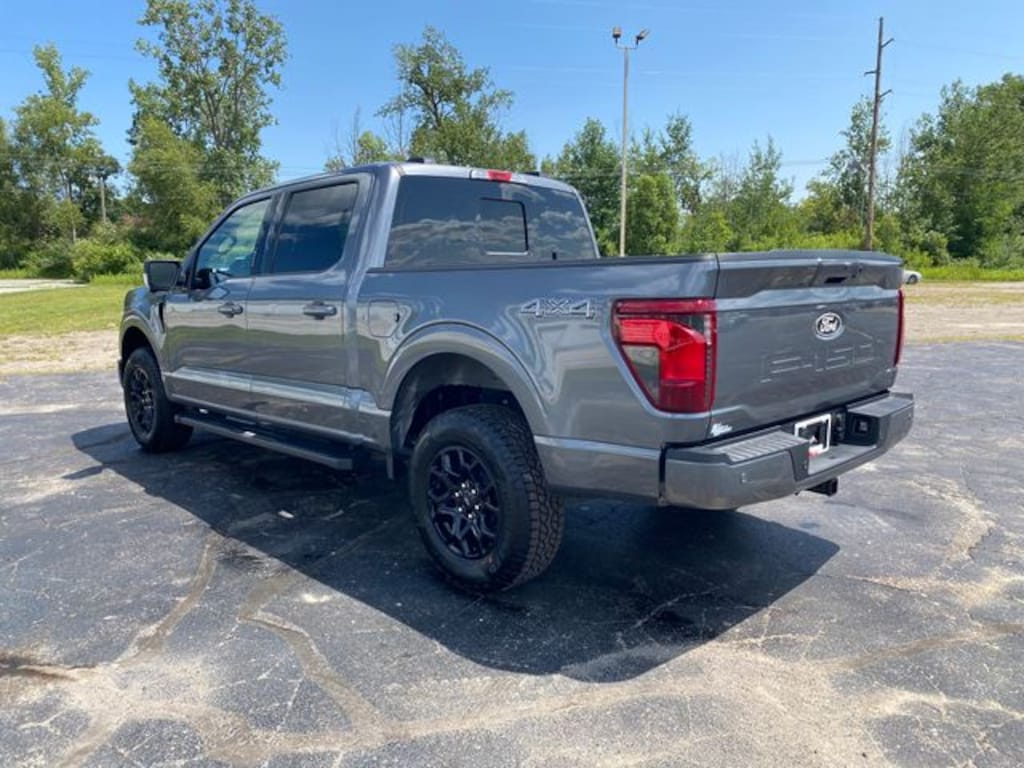 New 2026 Ford F-150 XLT Truck SuperCrew Cab