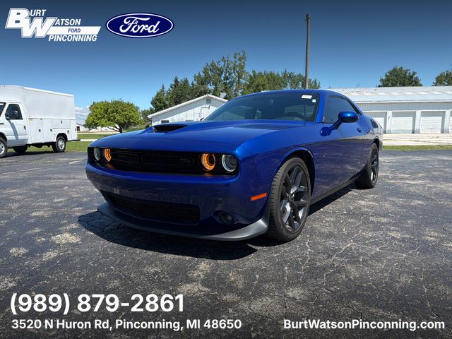 2022 Dodge Challenger R/T's photo