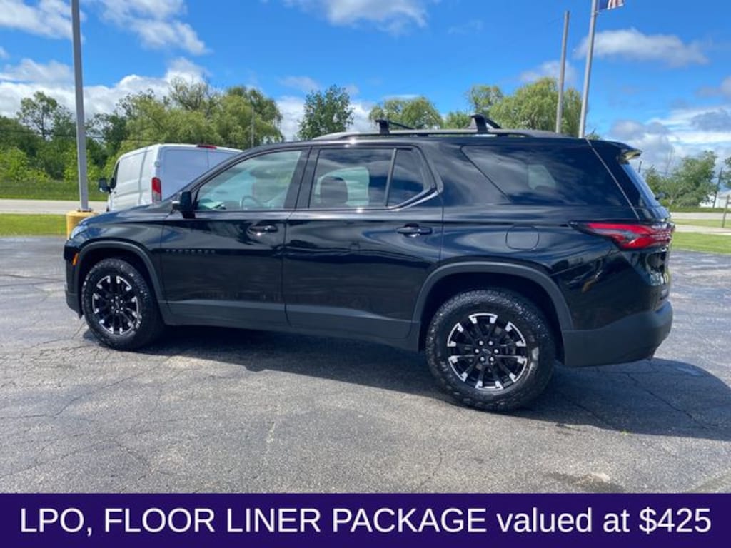Used 2023 Chevrolet Traverse RS SUV