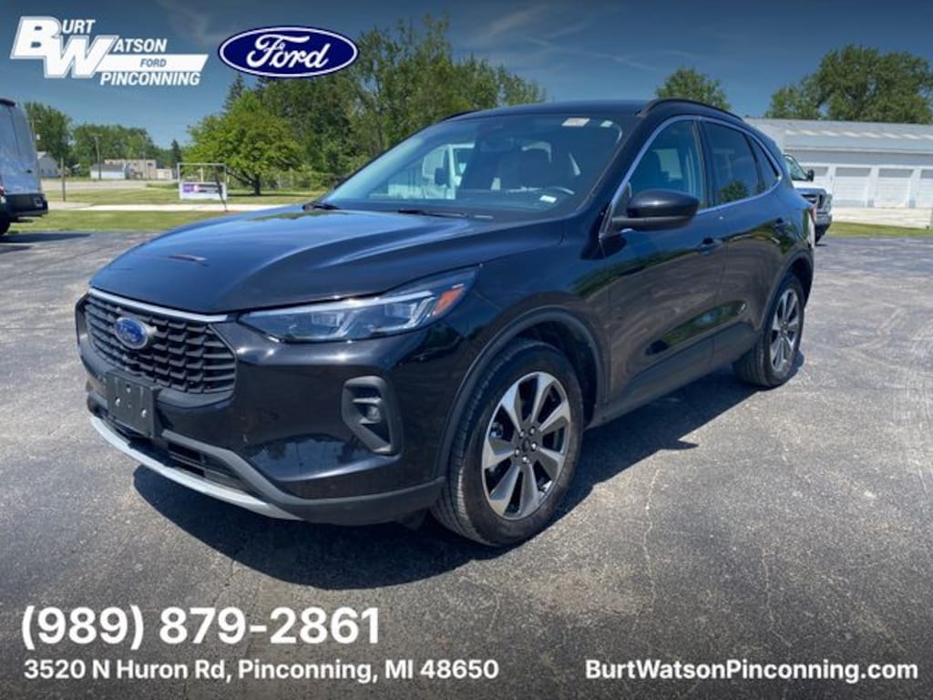 Used 2025 Ford Escape Platinum SUV