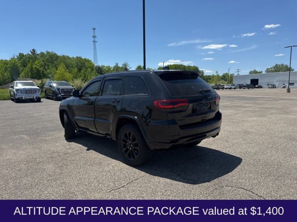 Used 2021 Jeep Grand Cherokee Laredo X SUV