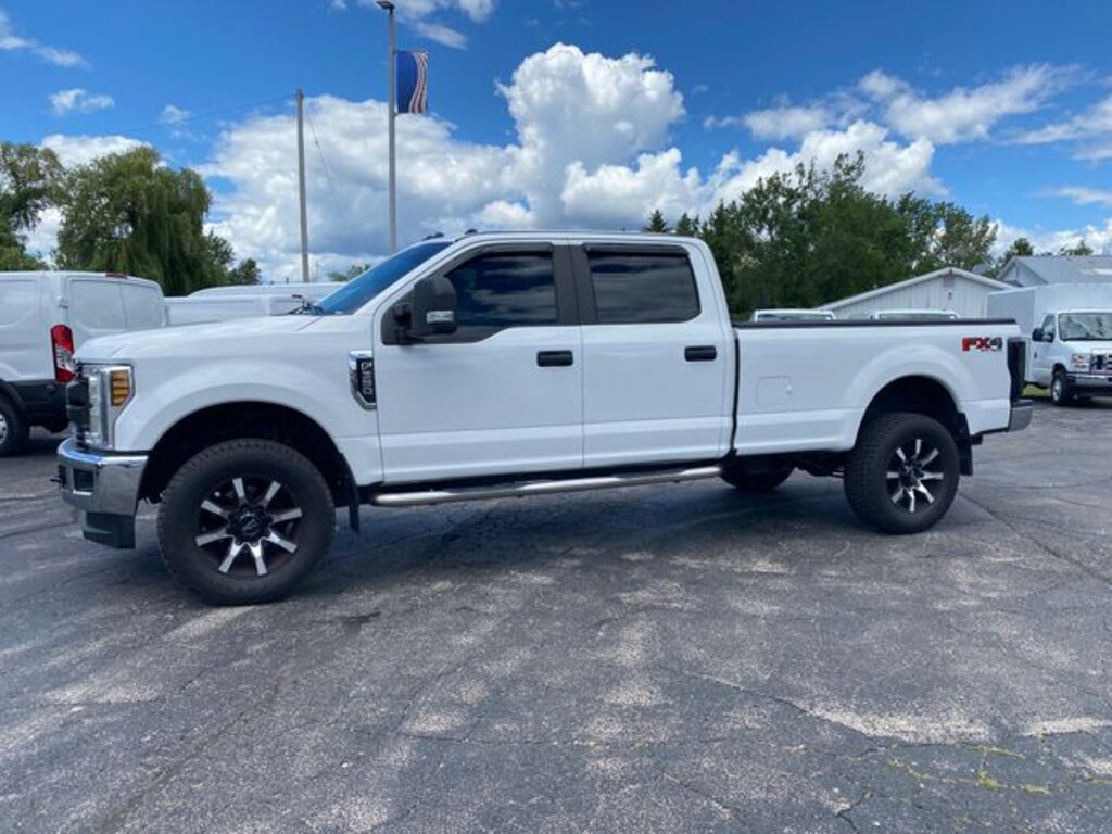 Used 2019 Ford F-350SD XL Truck Crew Cab