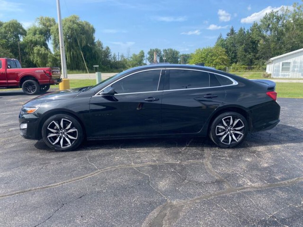 Used 2024 Chevrolet Malibu RS Sedan