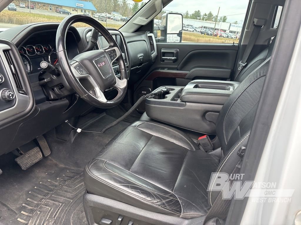 Used 2019 GMC Sierra 2500 HD SLT Truck Crew Cab