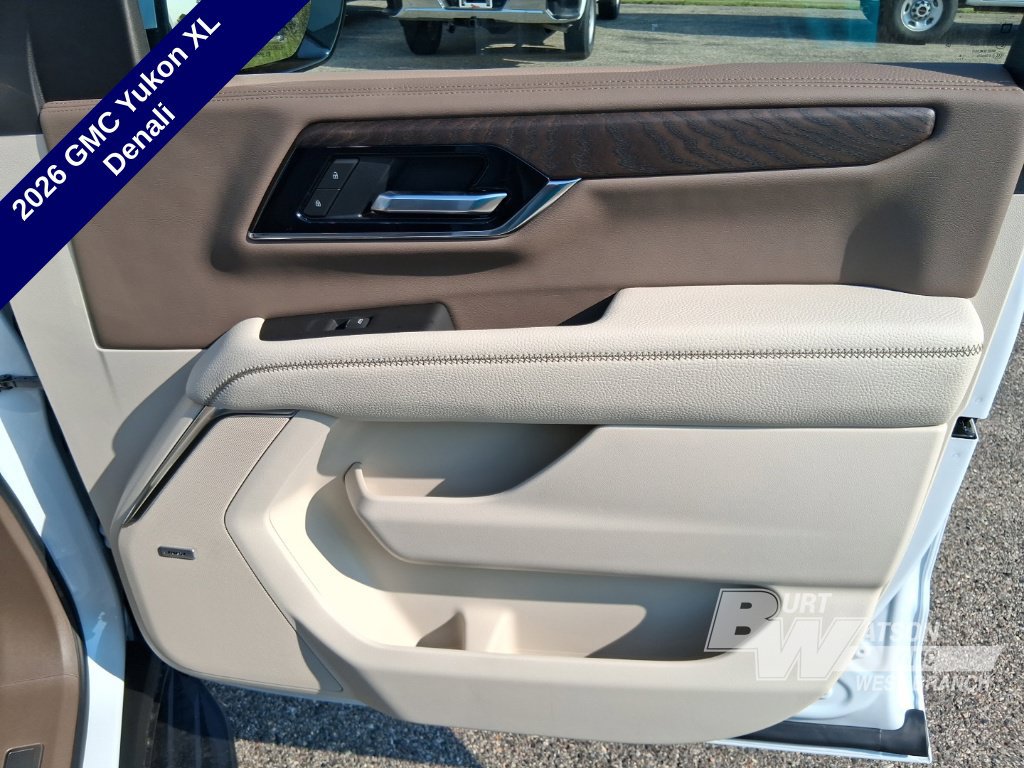 2026 GMC Yukon XL Denali - Photo 11