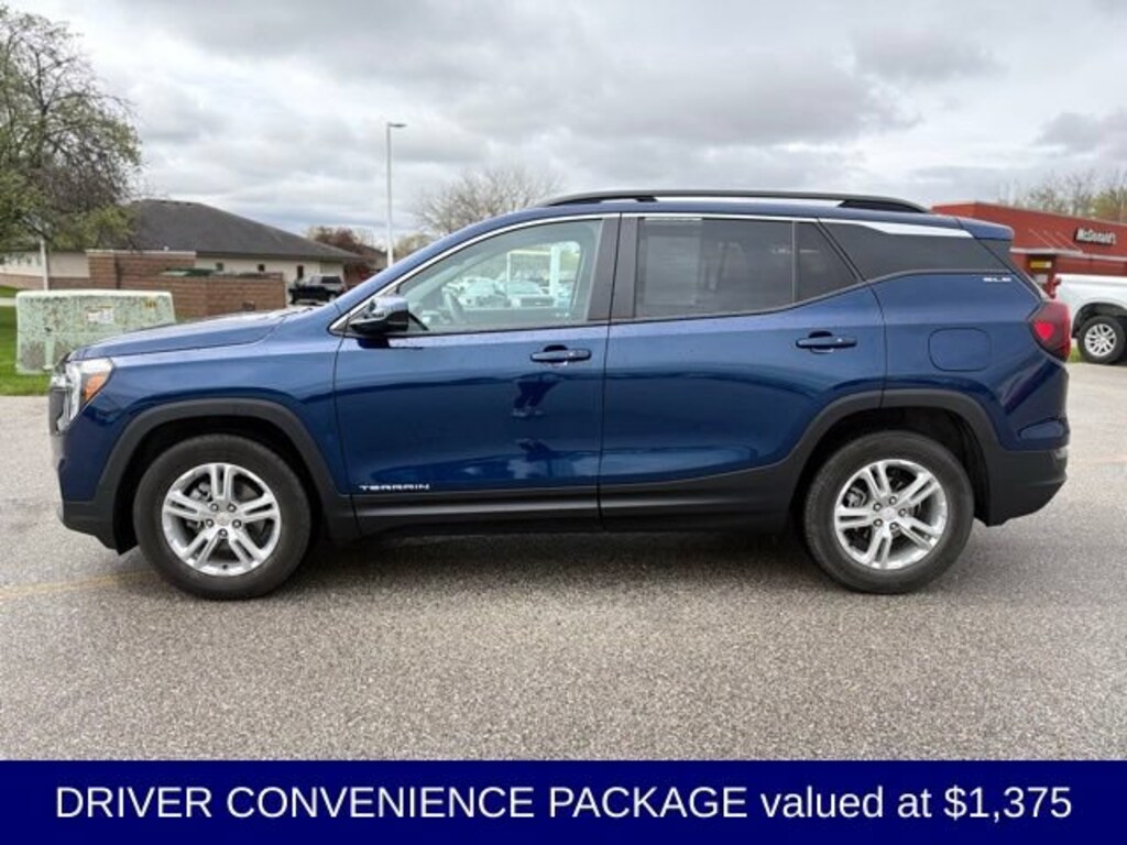 Used 2023 GMC Terrain SLE SUV