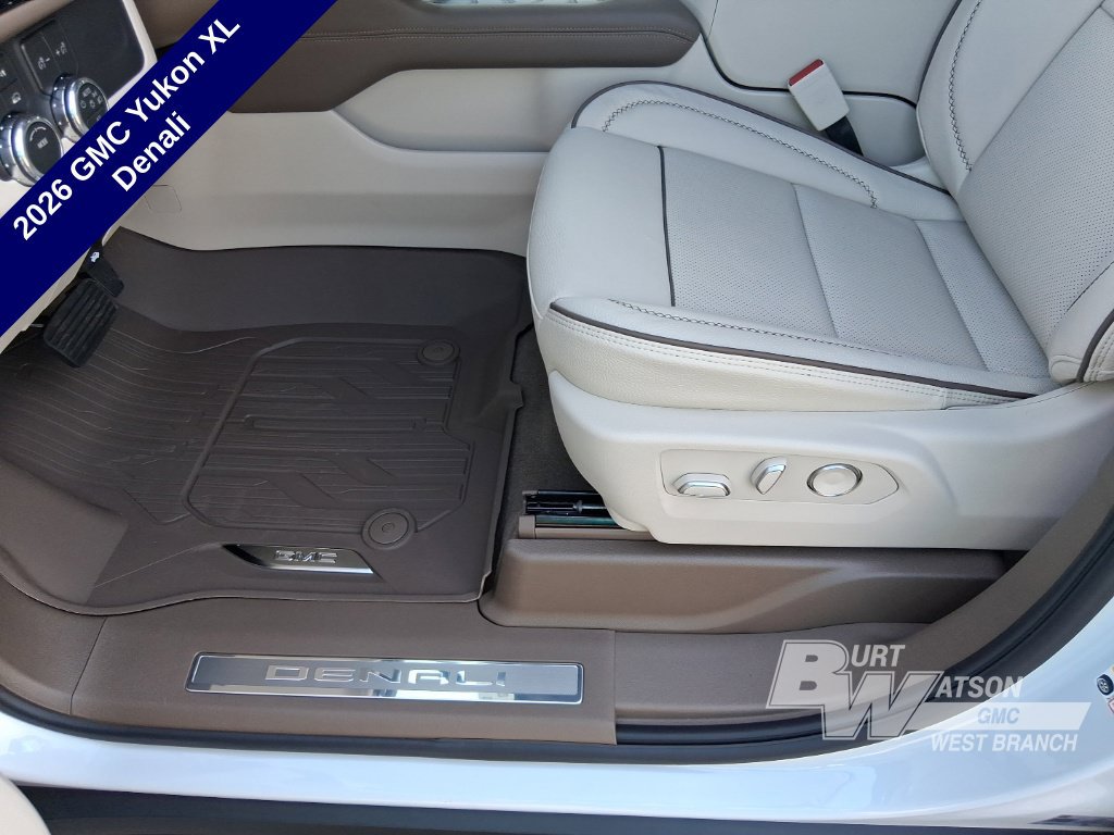 2026 GMC Yukon XL Denali - Photo 28