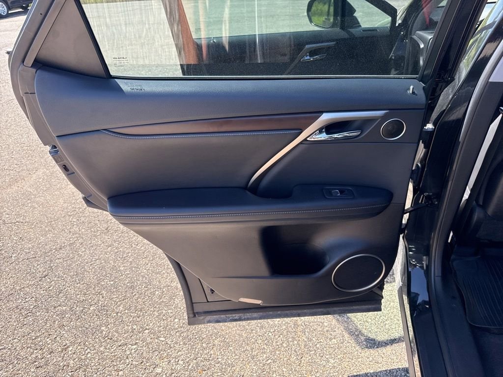 2022 Lexus RX Hybrid 450h - Photo 31