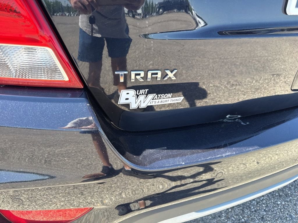 2021 Chevrolet Trax LT - Photo 12