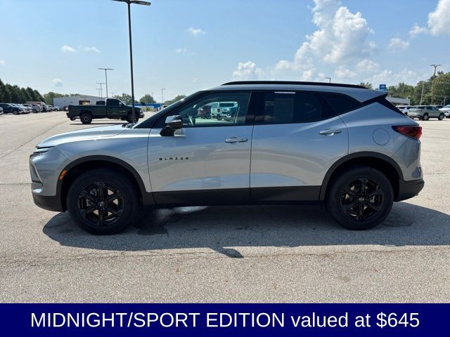 2024 Chevrolet Blazer 3LT photo 2