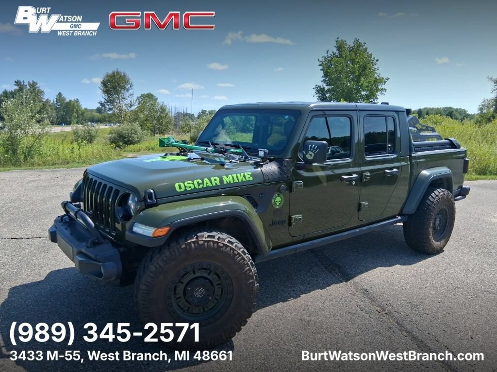 Used 2023 Jeep Gladiator Freedom Truck Crew Cab