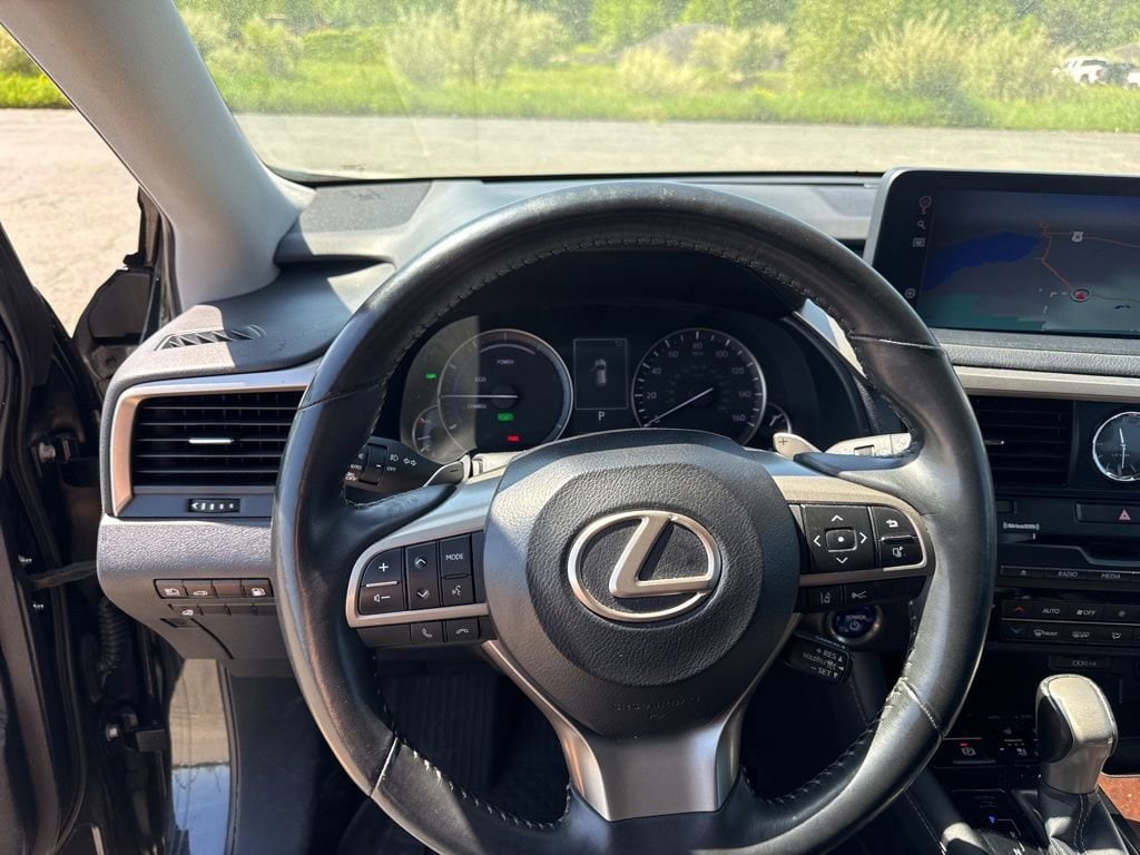 2022 Lexus RX Hybrid 450h - Photo 21