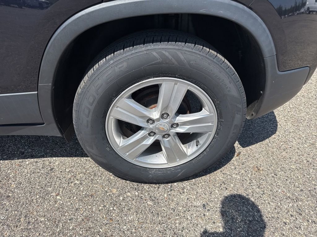 2021 Chevrolet Trax LT - Photo 11