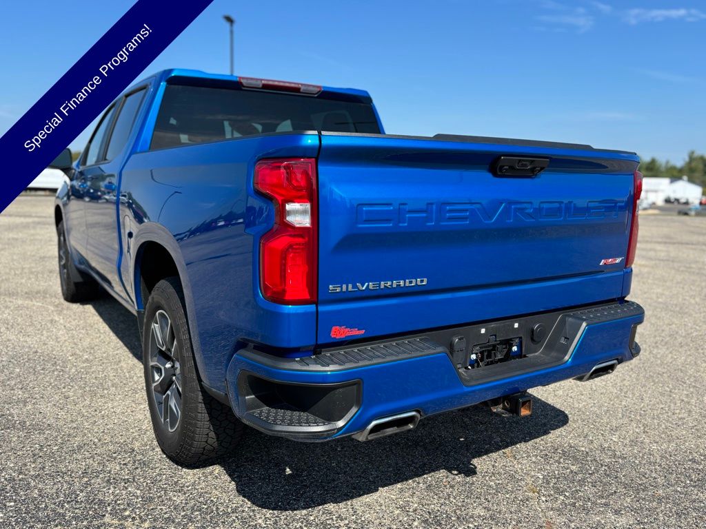 2022 Chevrolet Silverado 1500 RST photo 3