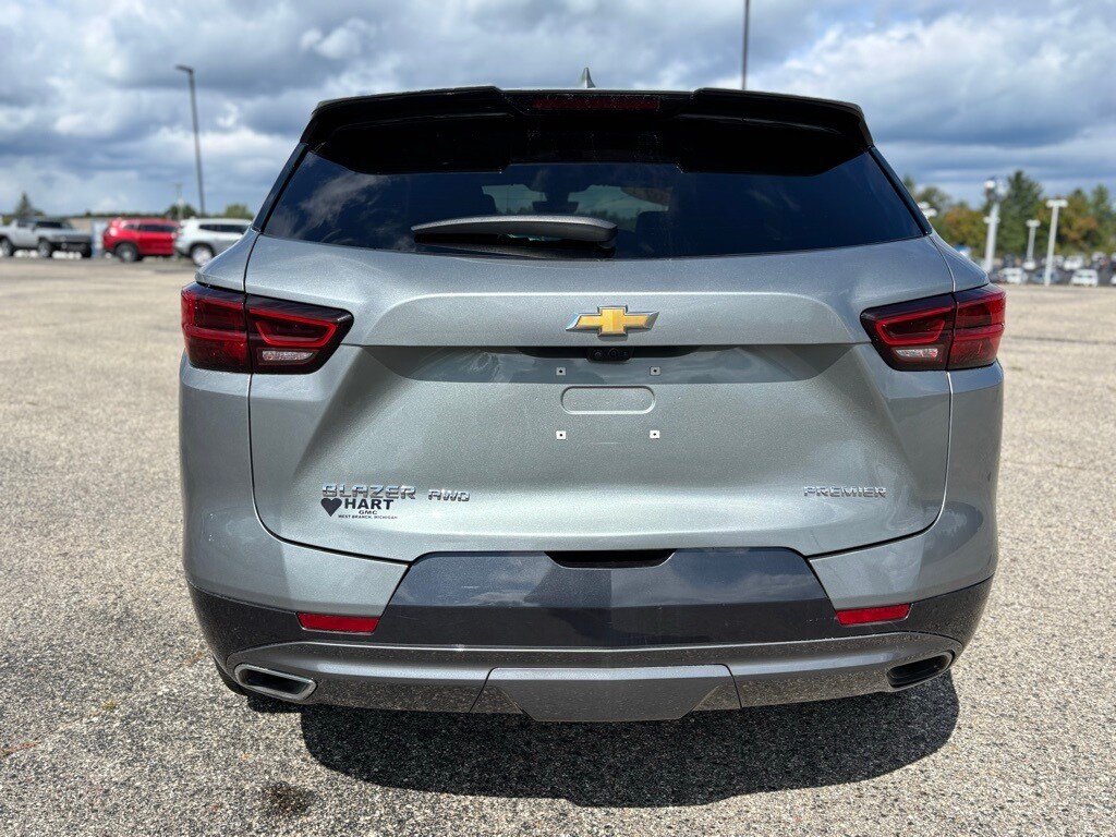 2023 Chevrolet Blazer Premier photo 4