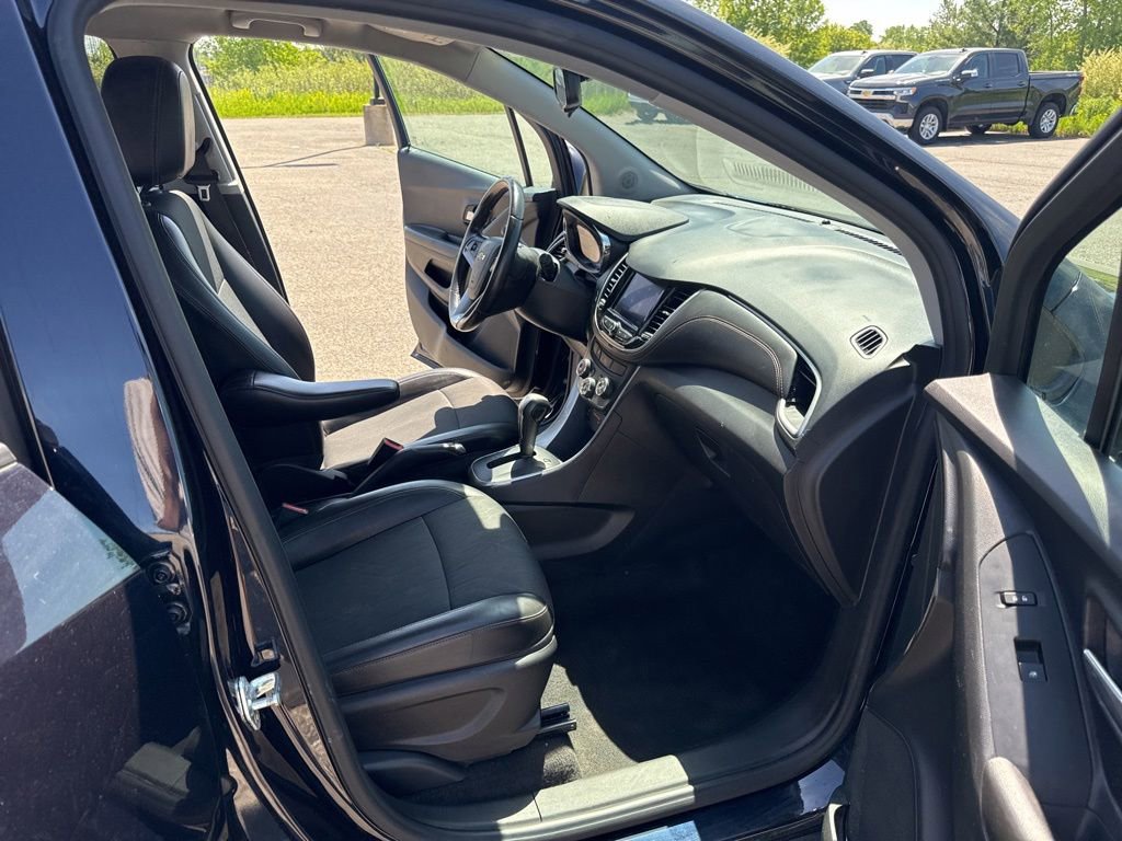 2021 Chevrolet Trax LT - Photo 38