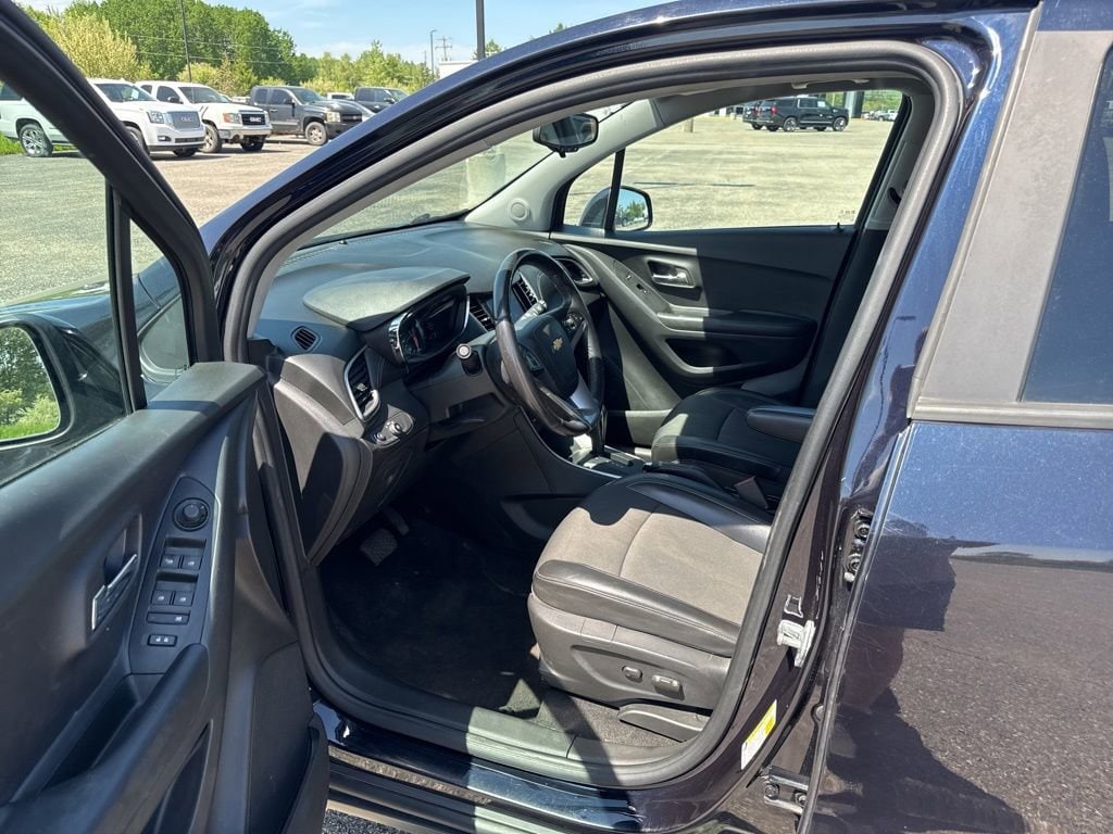 2021 Chevrolet Trax LT - Photo 15