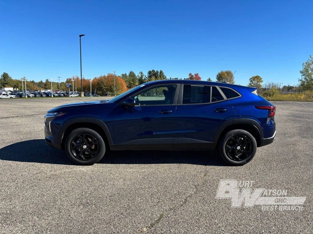 Used 2024 Chevrolet Trax LS SUV