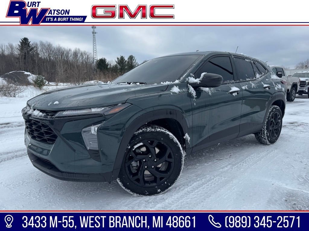 Used 2025 Chevrolet Trax LS SUV