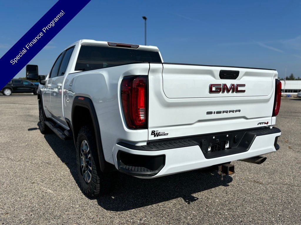 2022 Gmc Sierra 2500 HD AT4 photo 3