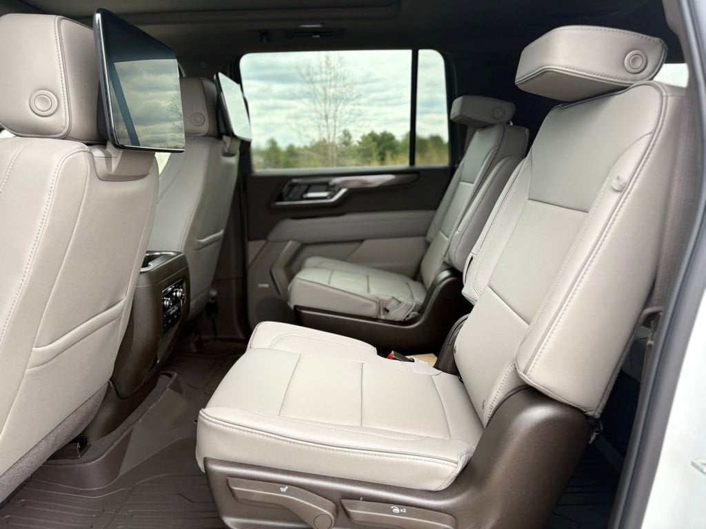 2026 GMC Yukon XL Elevation - Photo 32