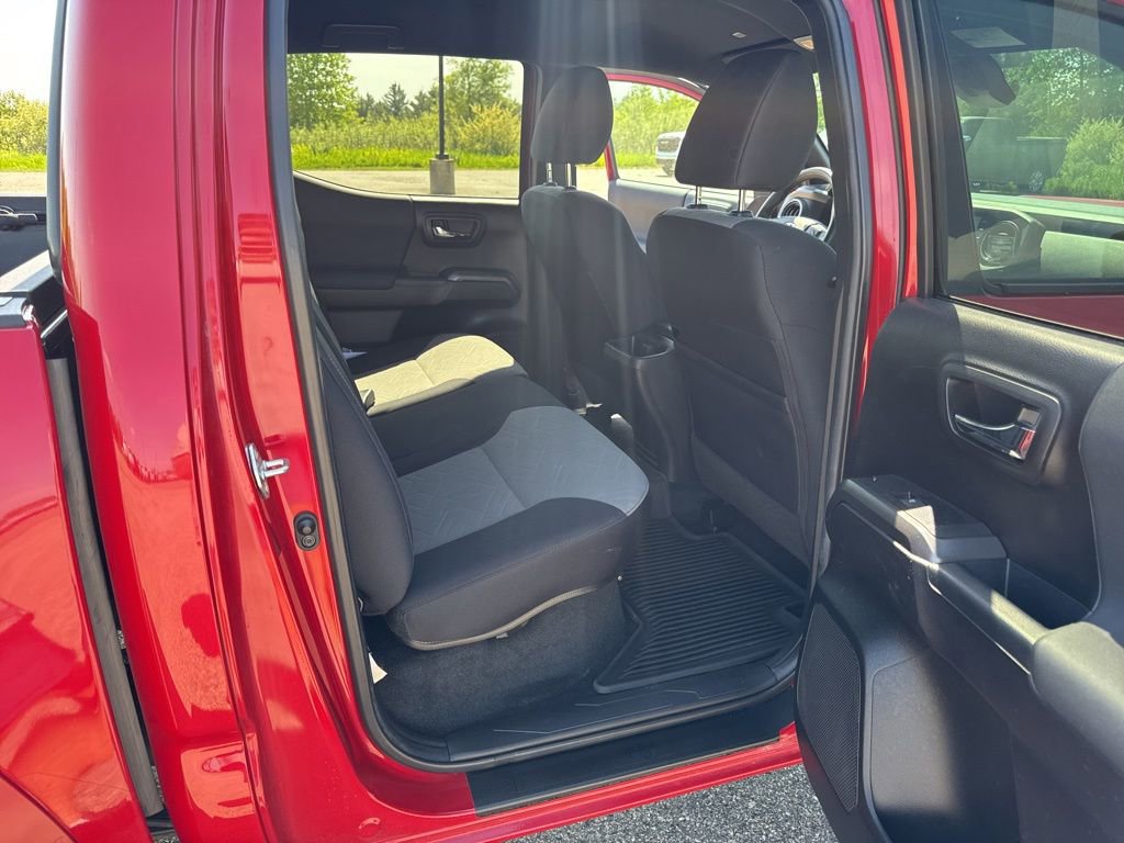 2022 Toyota Tacoma TRD Sport - Photo 31