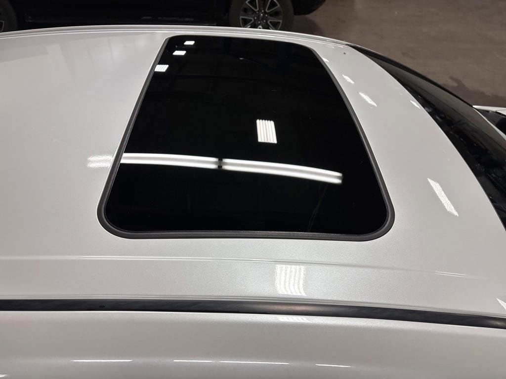 Used 2019 Toyota Avalon XLE Sedan