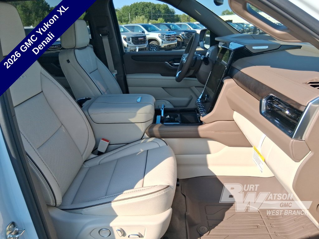 2026 GMC Yukon XL Denali - Photo 10