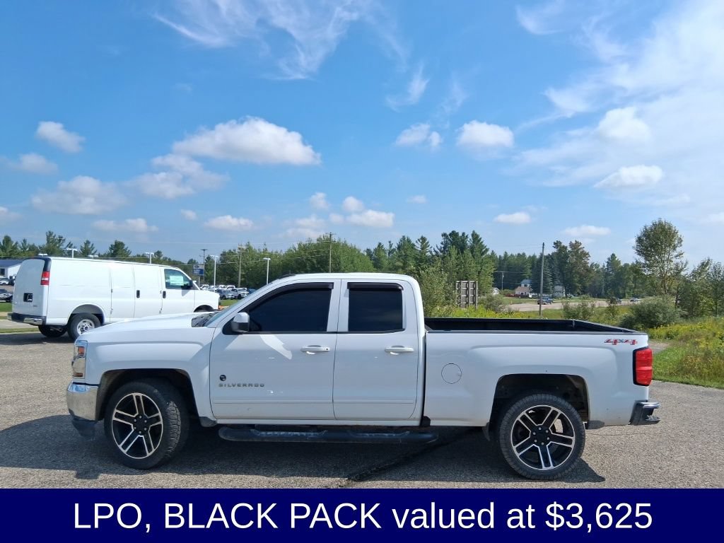 Used 2017 Chevrolet Silverado 1500 LT with VIN 1GCVKREC1HZ348131 for sale in West Branch, MI