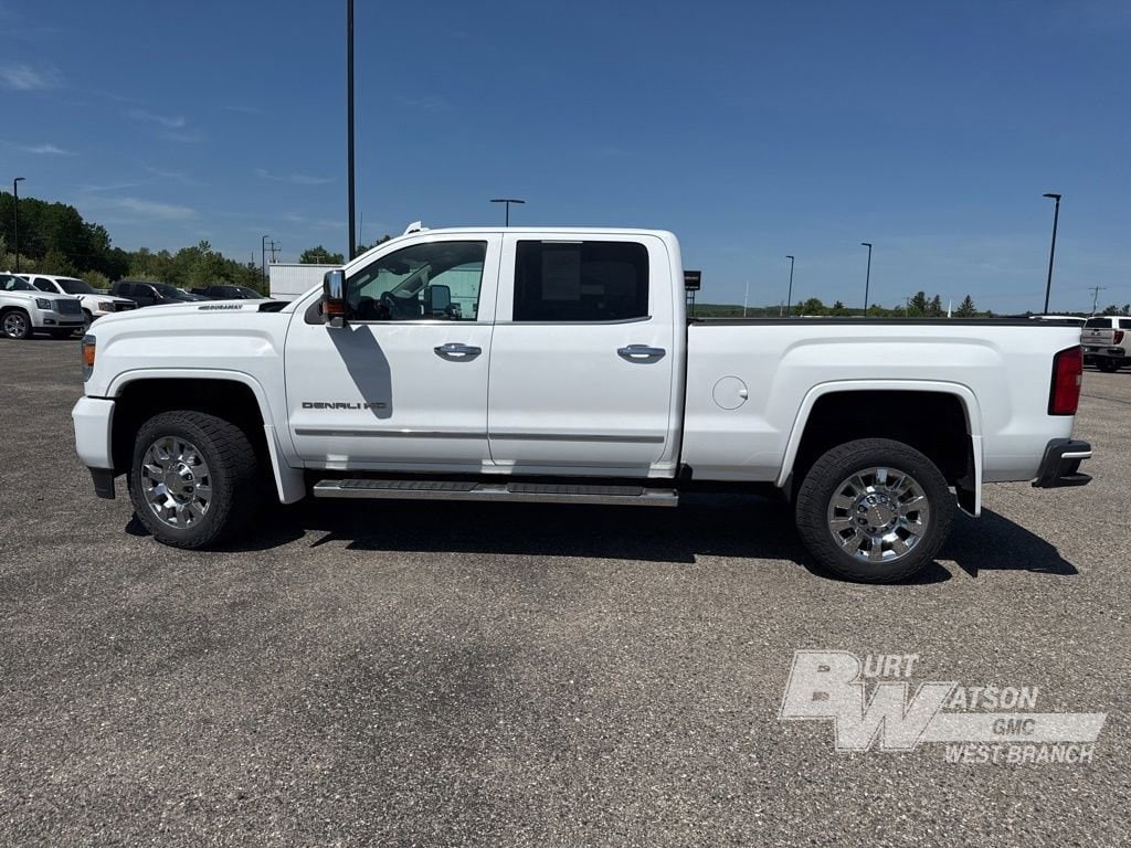 Used 2019 GMC Sierra 2500 HD Denali Truck Crew Cab