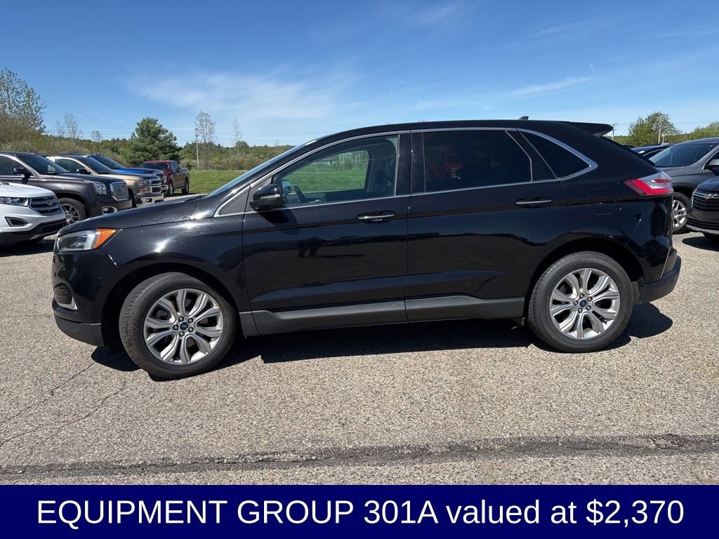 Used 2022 Ford Edge Titanium SUV