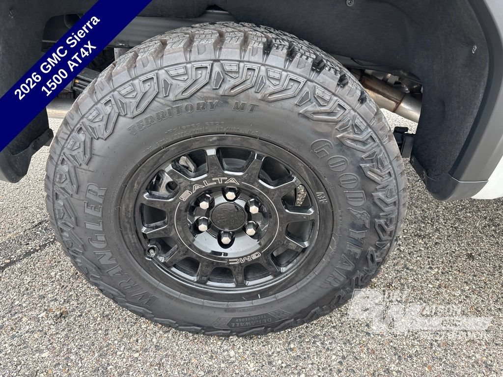 2026 GMC Sierra 1500 AT4X - Photo 19