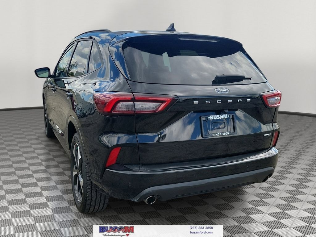 Used 2023 Ford Escape ST-Line Elite SUV