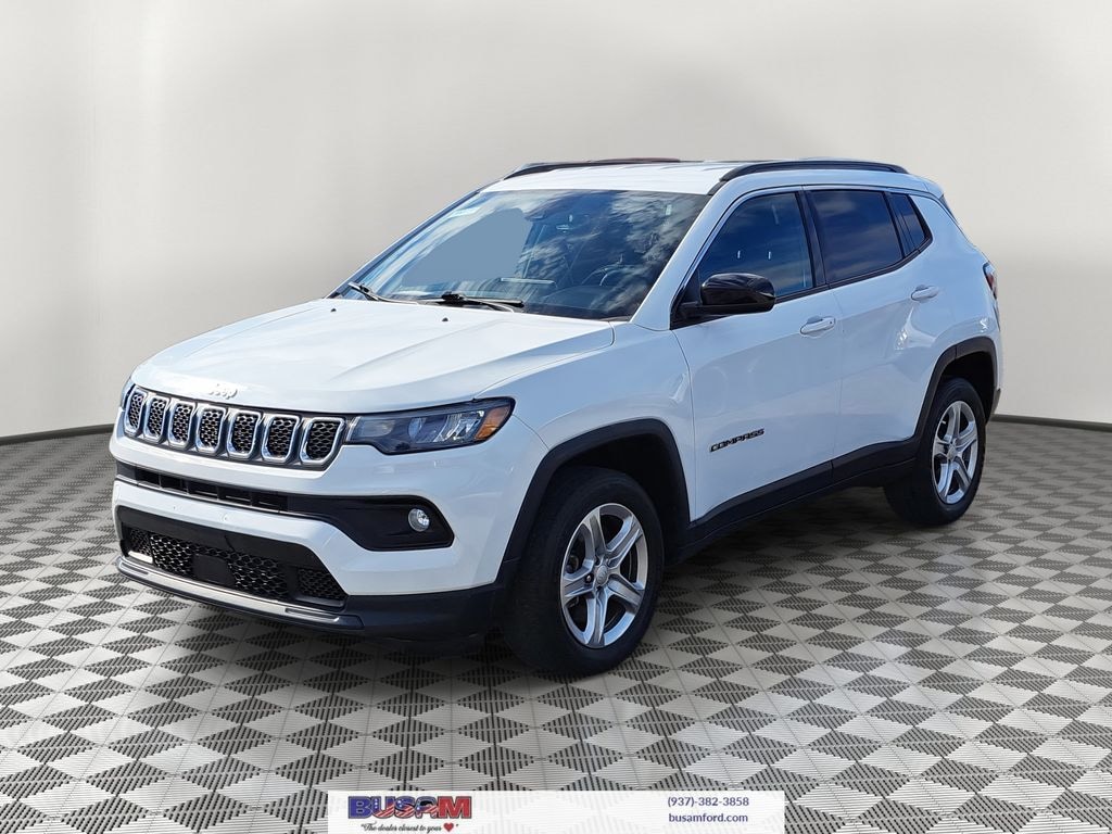 Used 2023 Jeep Compass Latitude SUV